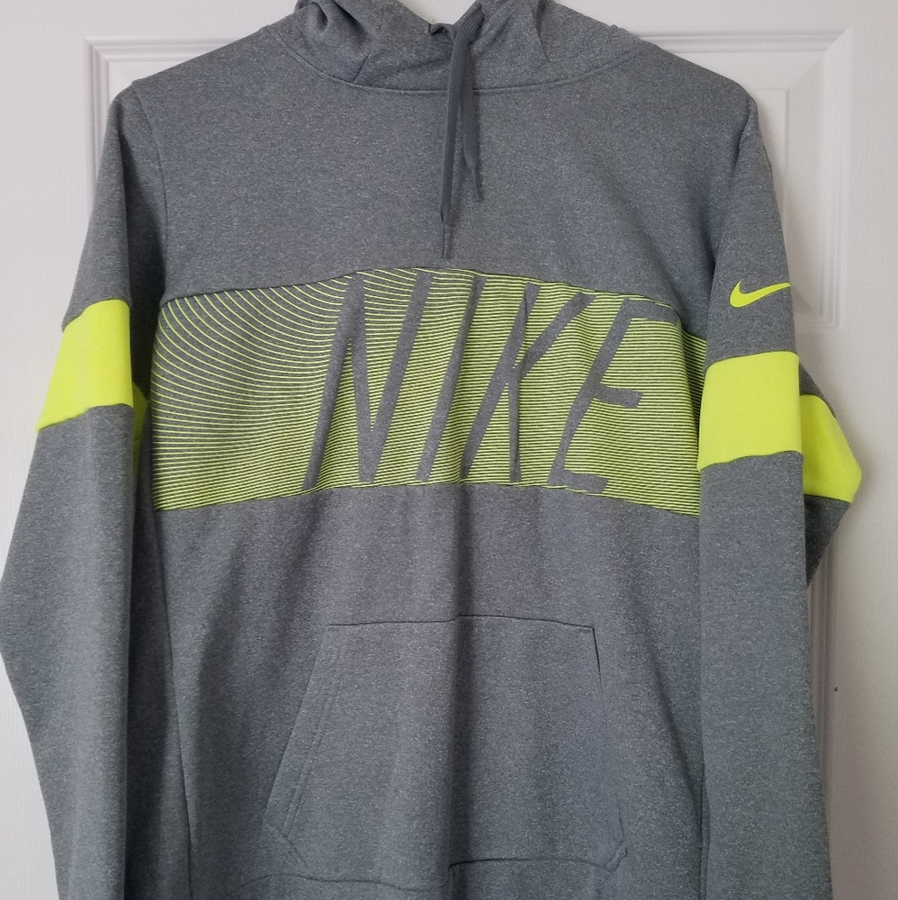 Women's Nike dri-fit hoodie size L